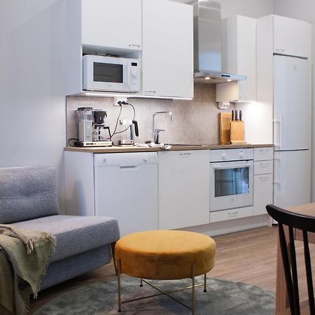 Studio 7, Air-Conditioned, 1 Free Parking, Calm Own Entrance Jyväskylä Εξωτερικό φωτογραφία