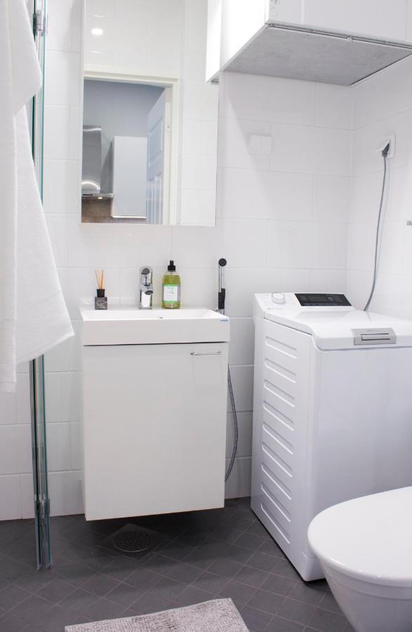 Studio 7, Air-Conditioned, 1 Free Parking, Calm Own Entrance Jyväskylä Εξωτερικό φωτογραφία